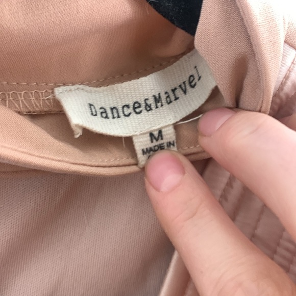 Gorgeous Cream/Peach Long Sleeve Dress - Picture 6 of 13